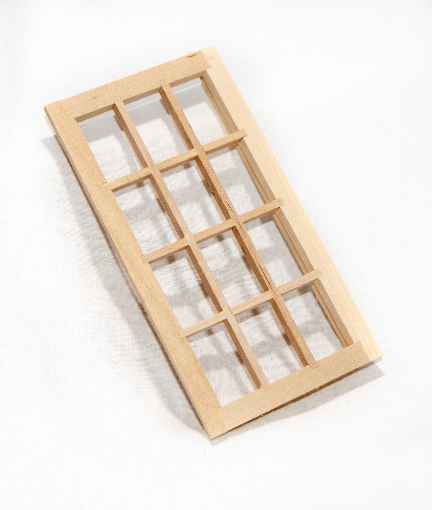 Окно 12 секций Окно 12 секций