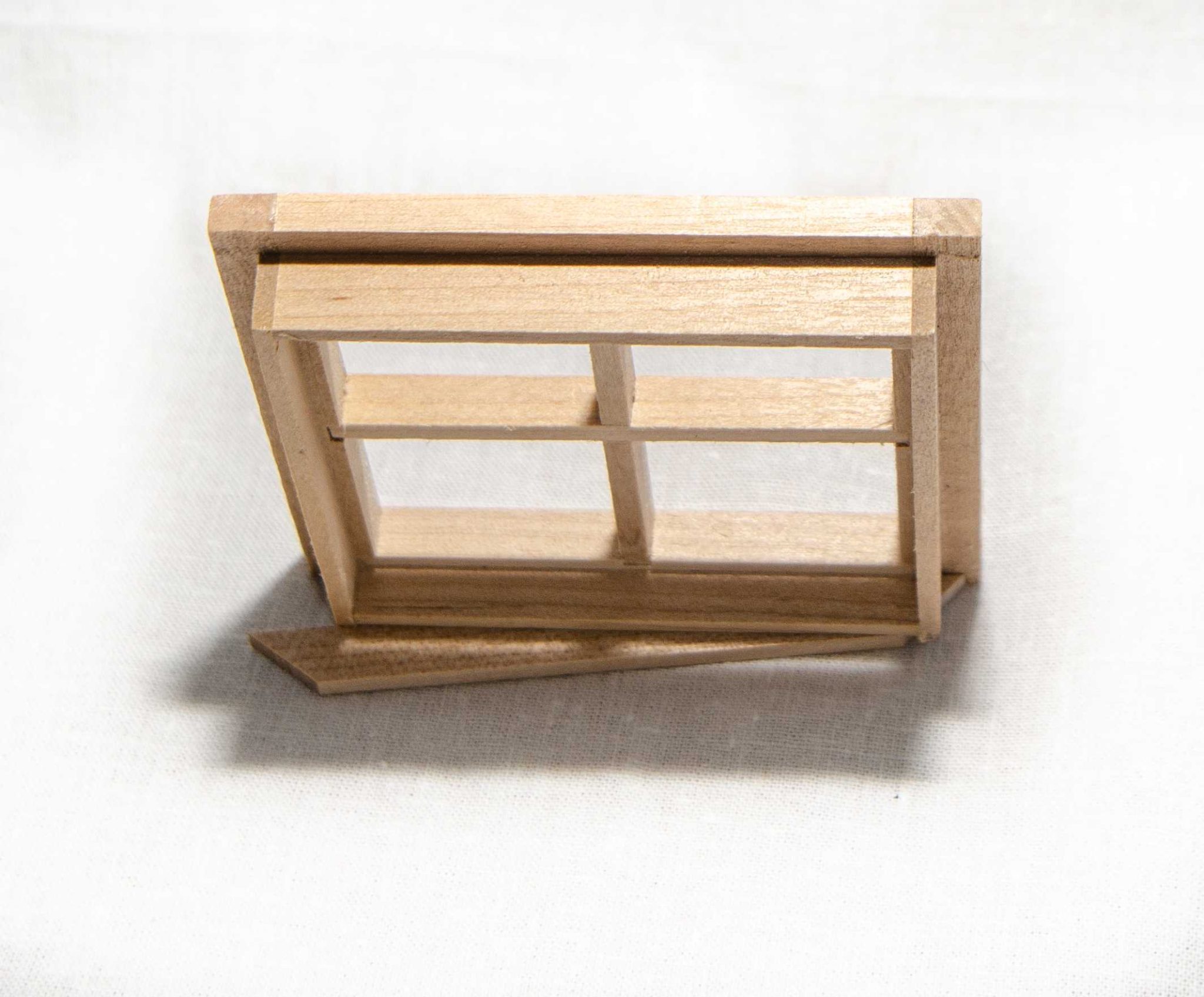 Окно 4 секции Окно 4 секции