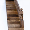 Лестница деревянная с резными балясинами