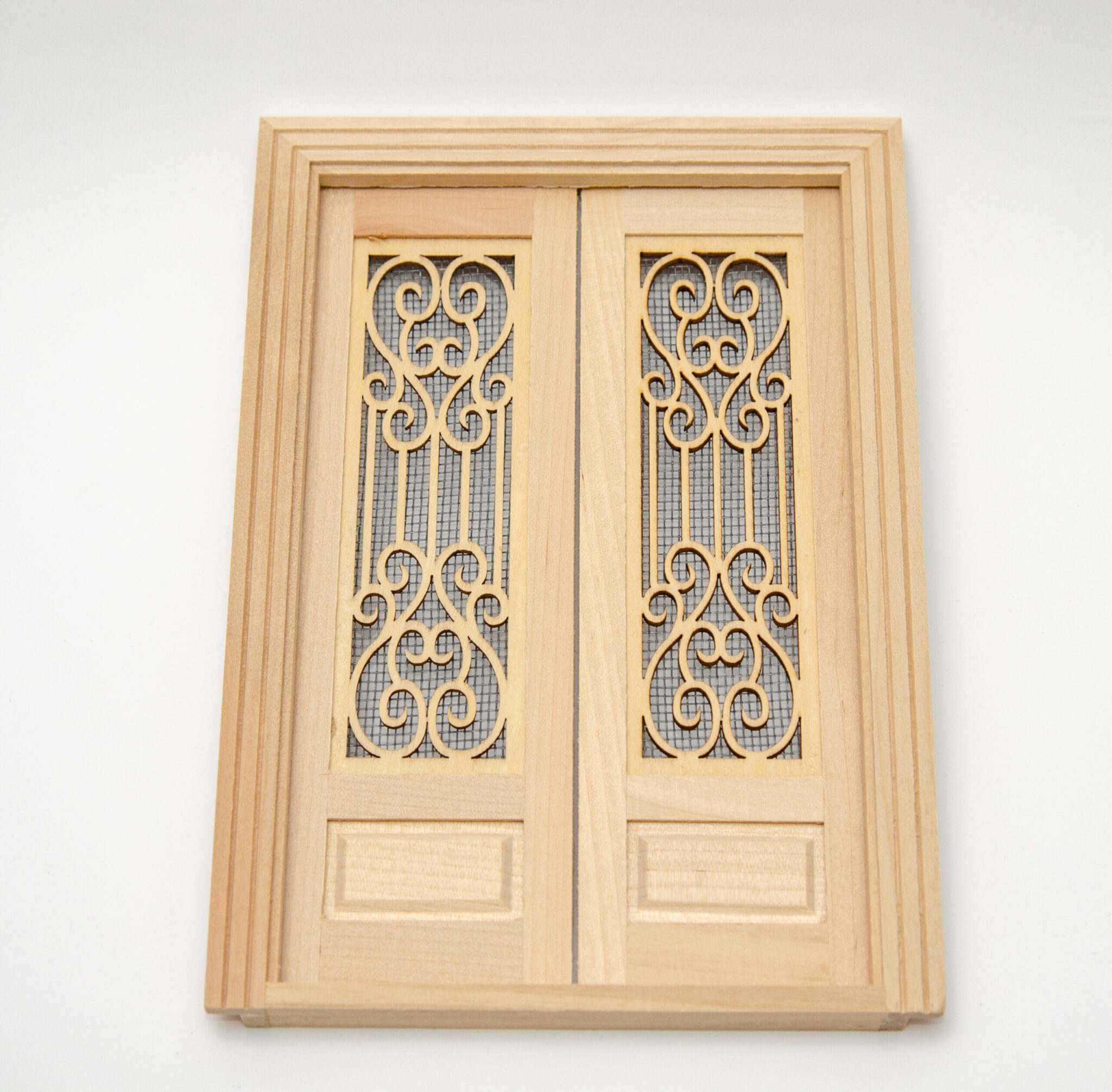 Дверь двустворчатая резная Дверь двустворчатая резная