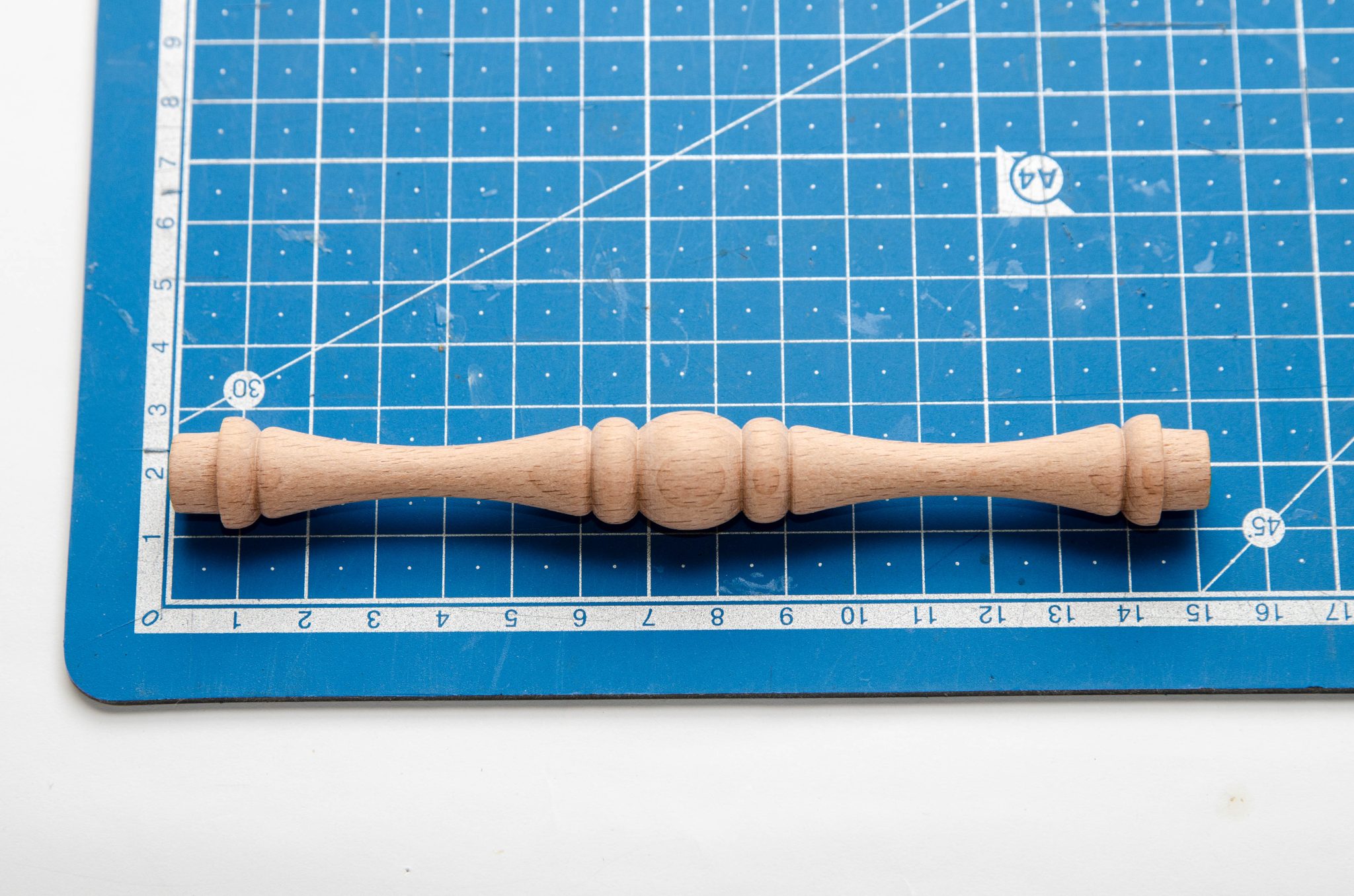 Точеные деревянные ножки Точені ніжки 00076