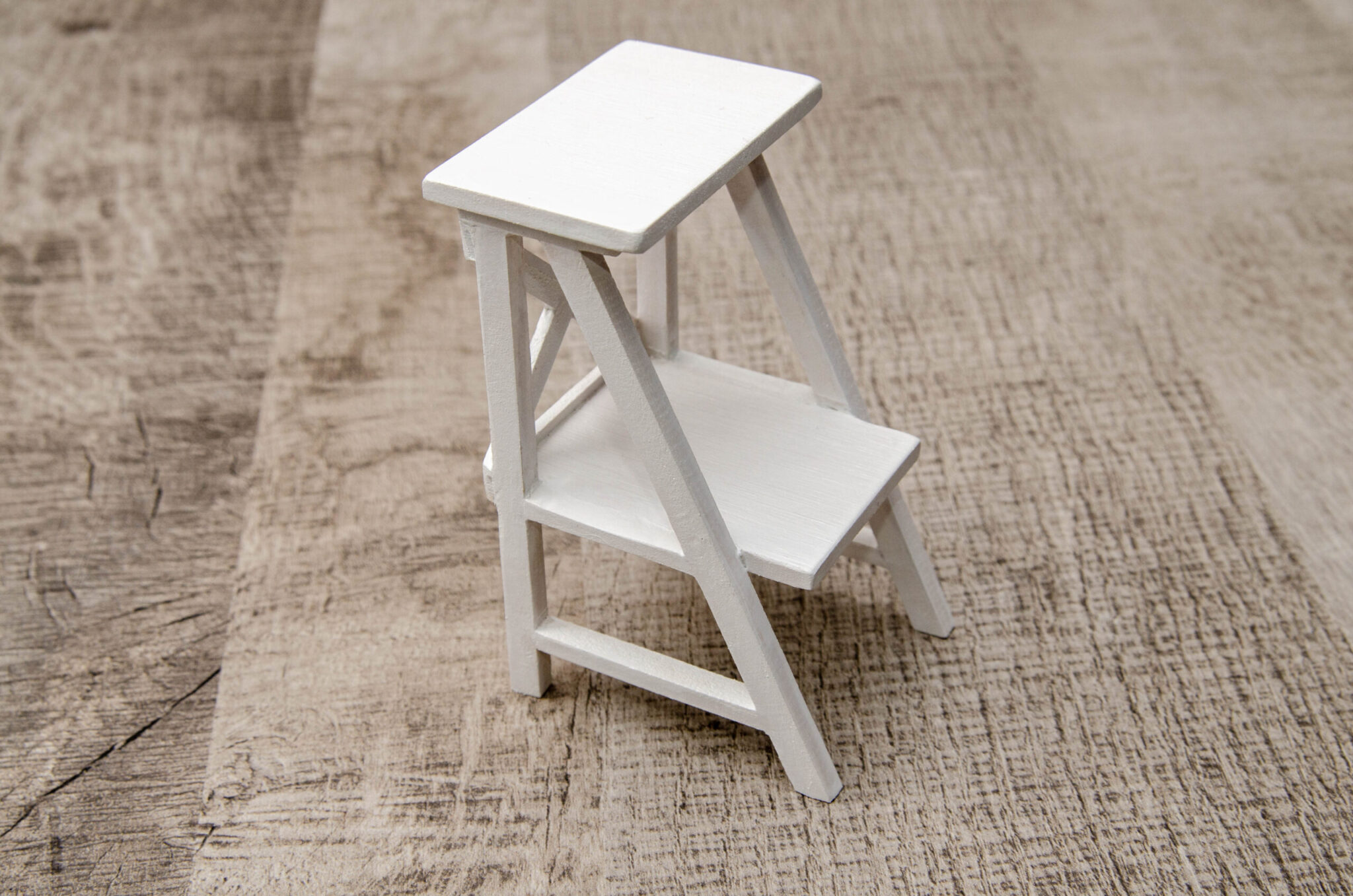 Белый Стойка-стеллаж Белый