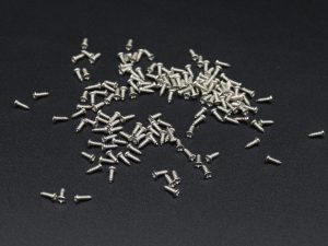 Саморезы маленькие. Цвет "серебро". 1,4х5 мм. 500шт/уп.