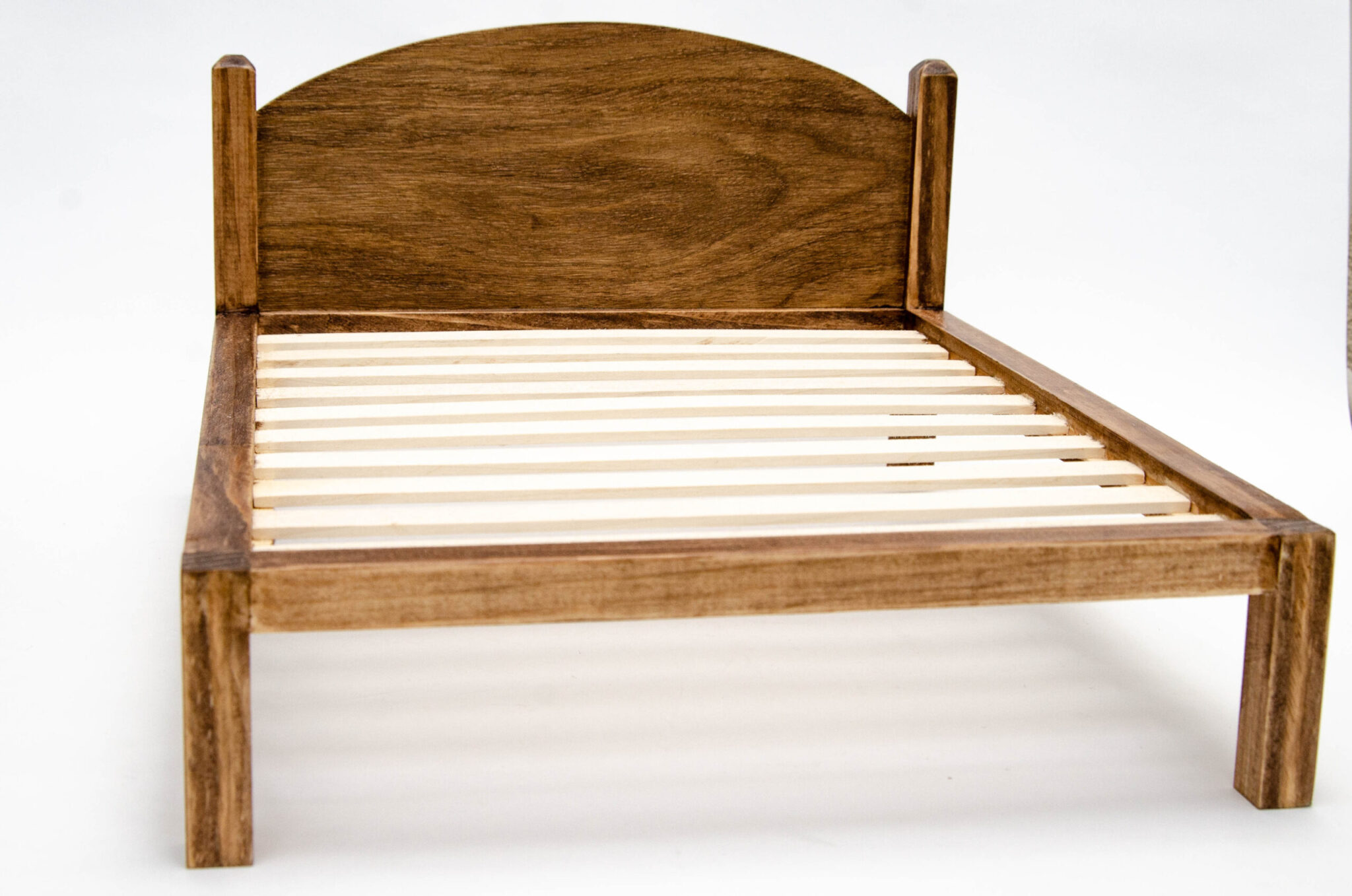 Кровать 1:6 Кровать 1:6