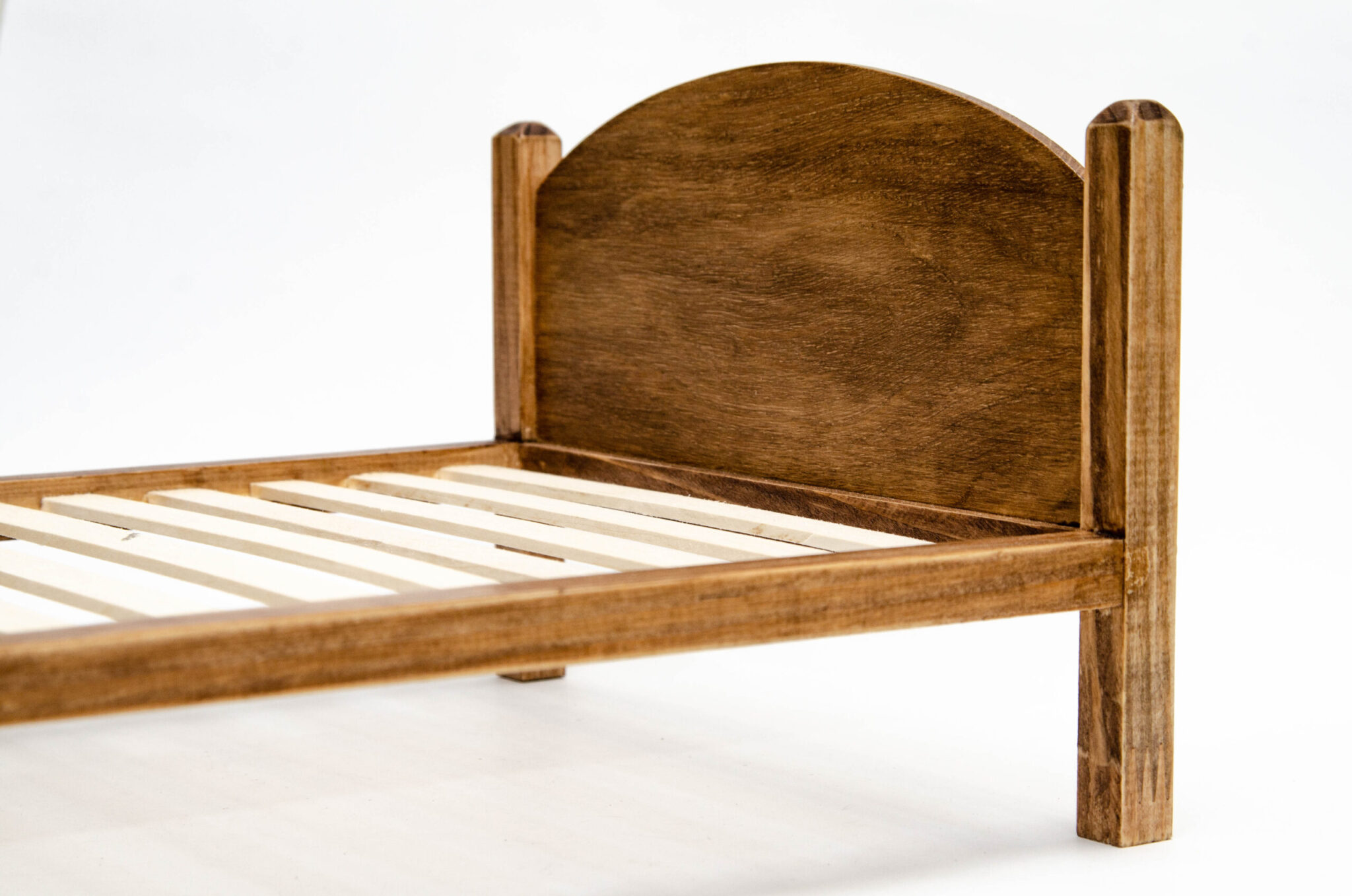 Кровать 1:6 Кровать 1:6