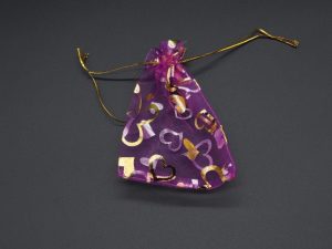 Подарунковий мішечок з текстилю пакувальний з органзи. Колір фіолетовий. 9х12см