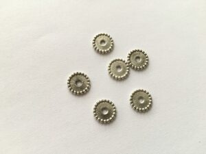 Металеві декори колір "античне срібло" 10 мм Товари для рукоділля та творчості