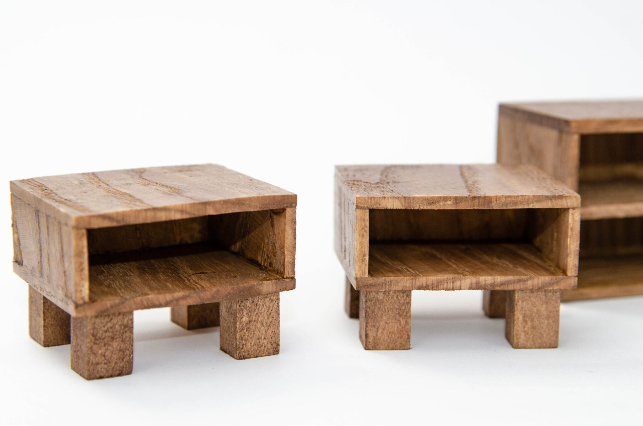 Тумбочки прикроватные Тумбочки прикроватные