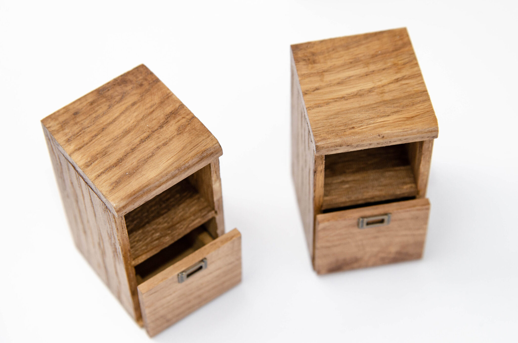 Тумбочки прикроватные Тумбочки прикроватные