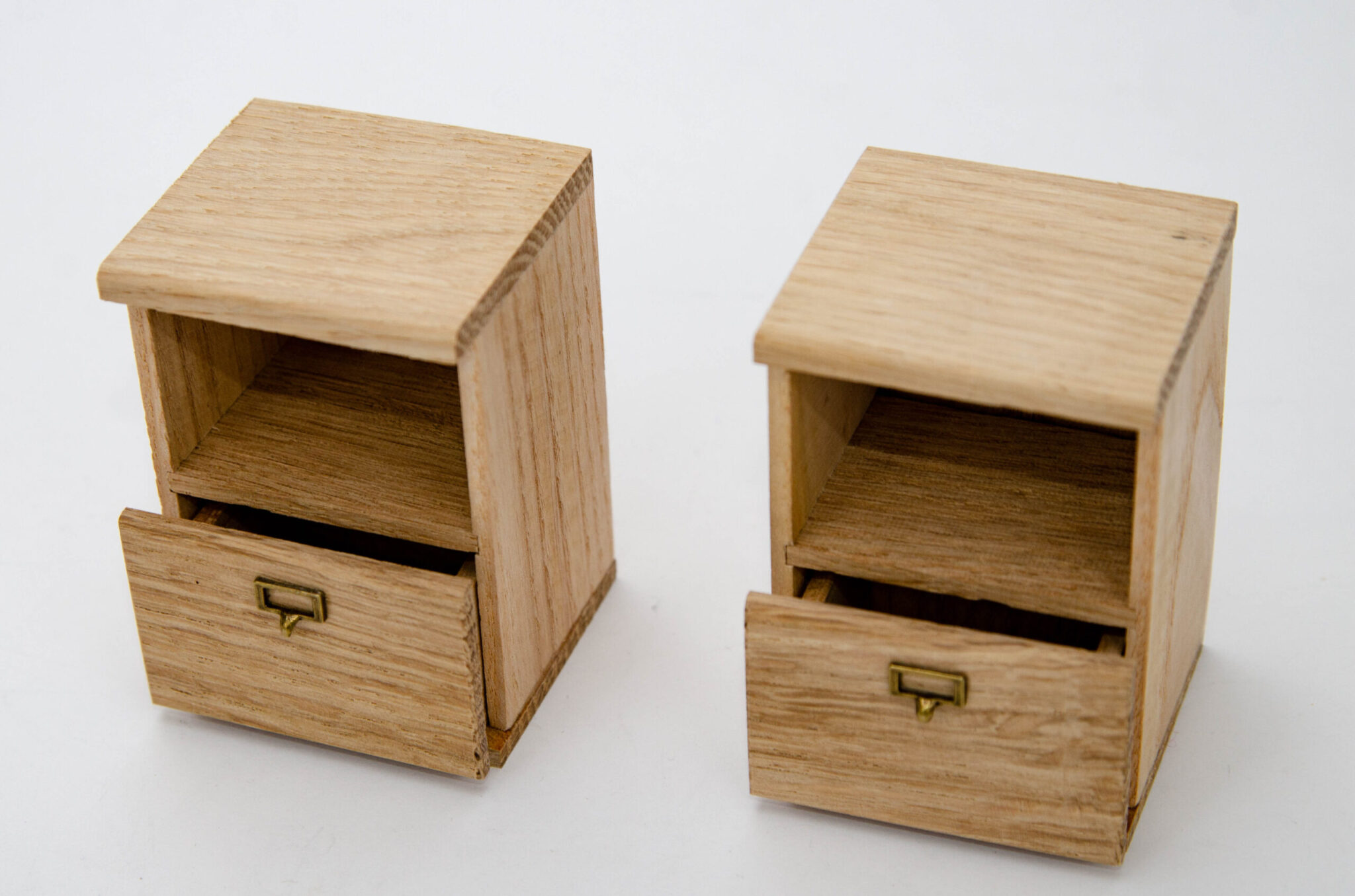 Тумбочки прикроватные Тумбочки прикроватные