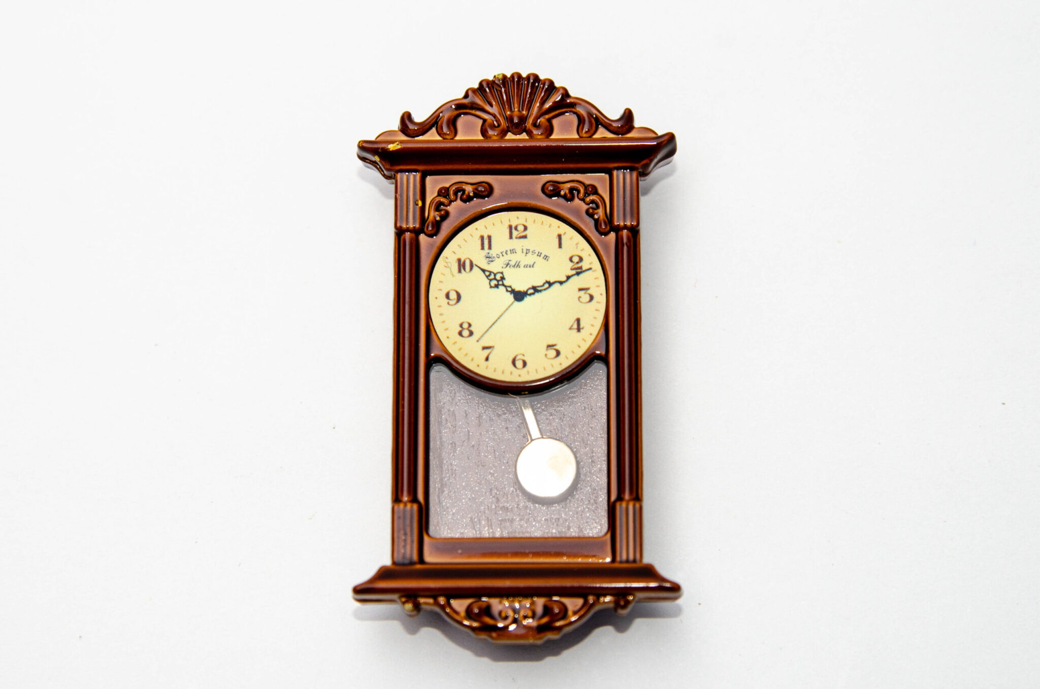 Часы маятниковые настенные Часы маятниковые настенные