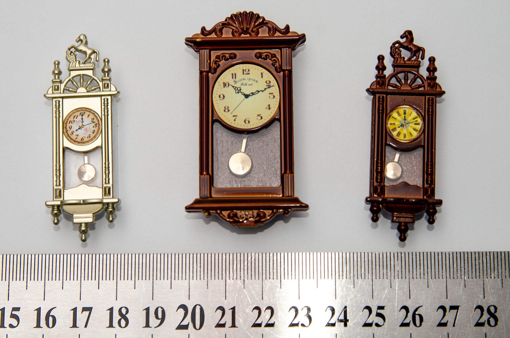 Часы маятниковые настенные Часы маятниковые настенные