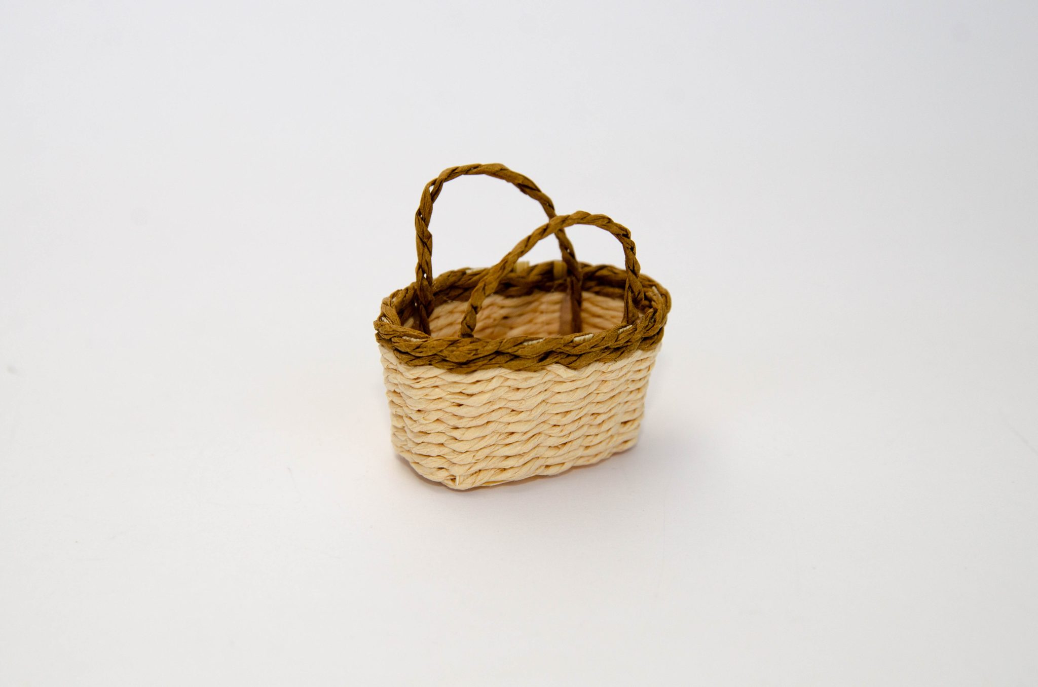 Корзинка плетеная Корзинка плетеная