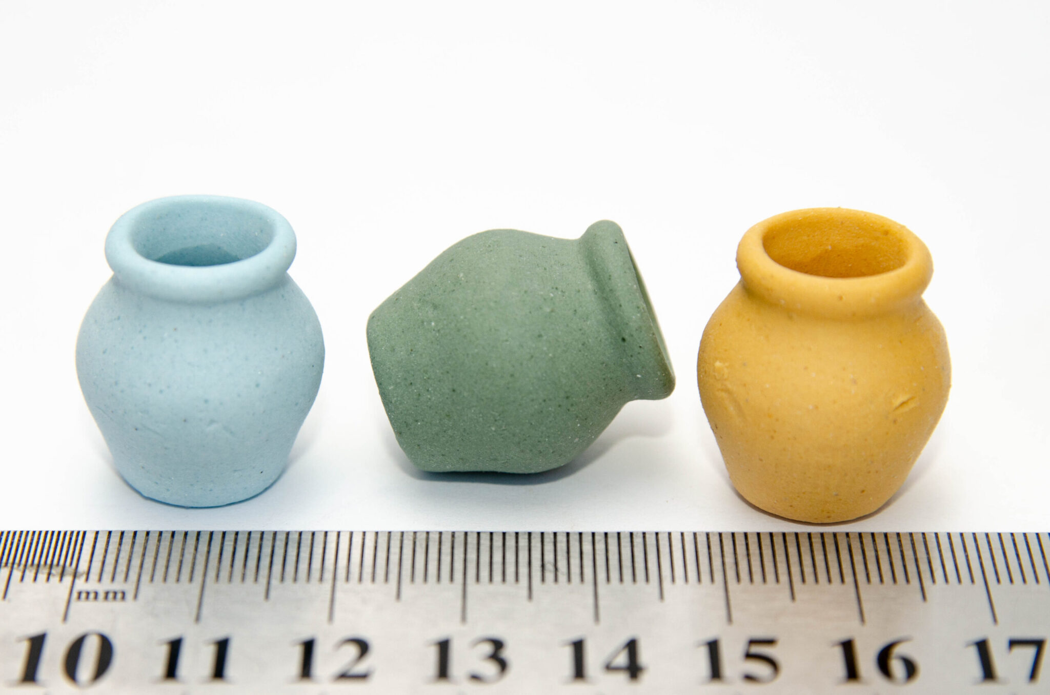 00194-2 Горшочки-вазы глиняные