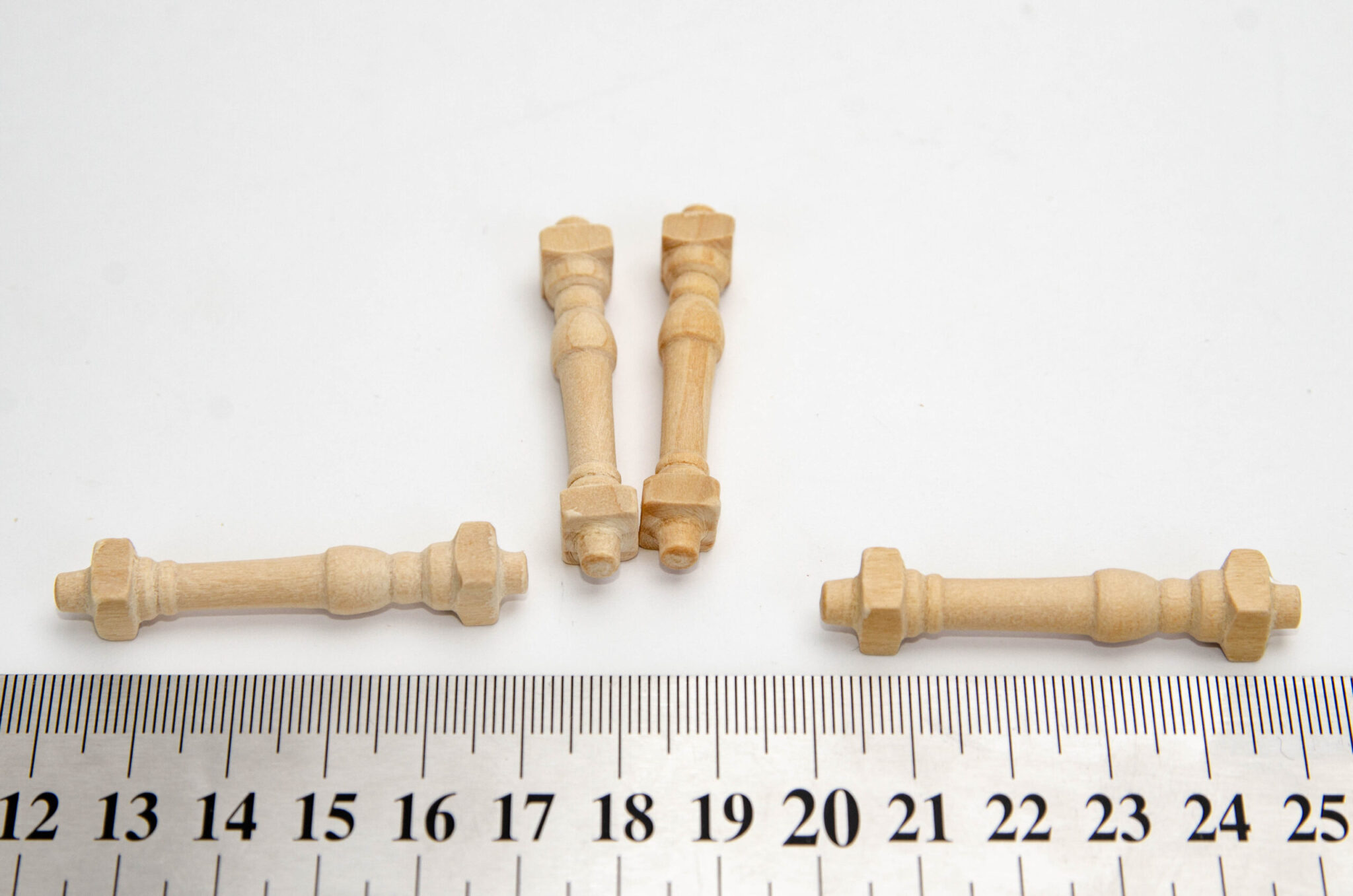 Балясины деревянные 5см