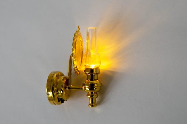 Светильник настенный “Керосиновая лампа”
