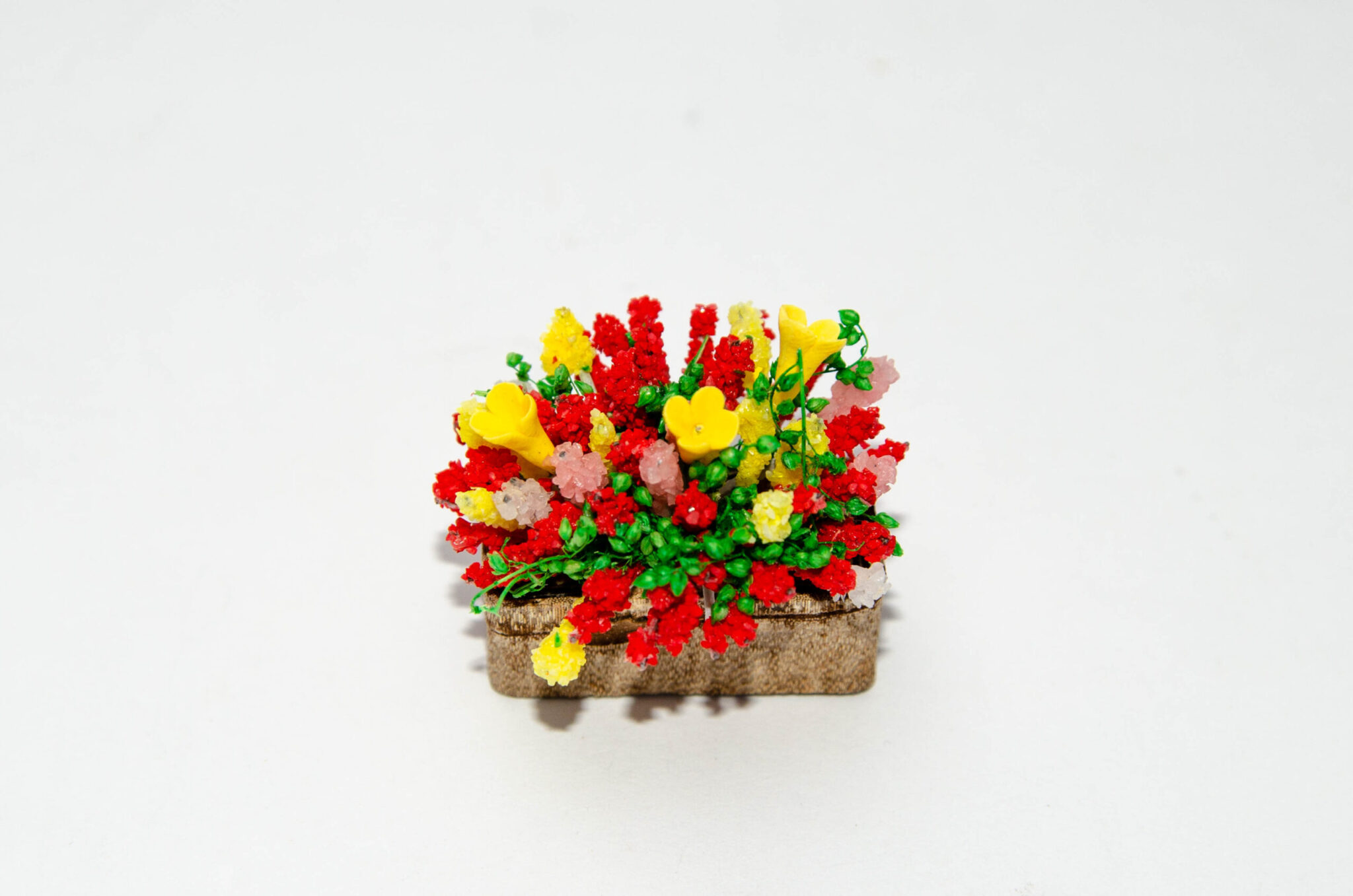 Цветы в ящике – кашпо Цветы в ящике – кашпо