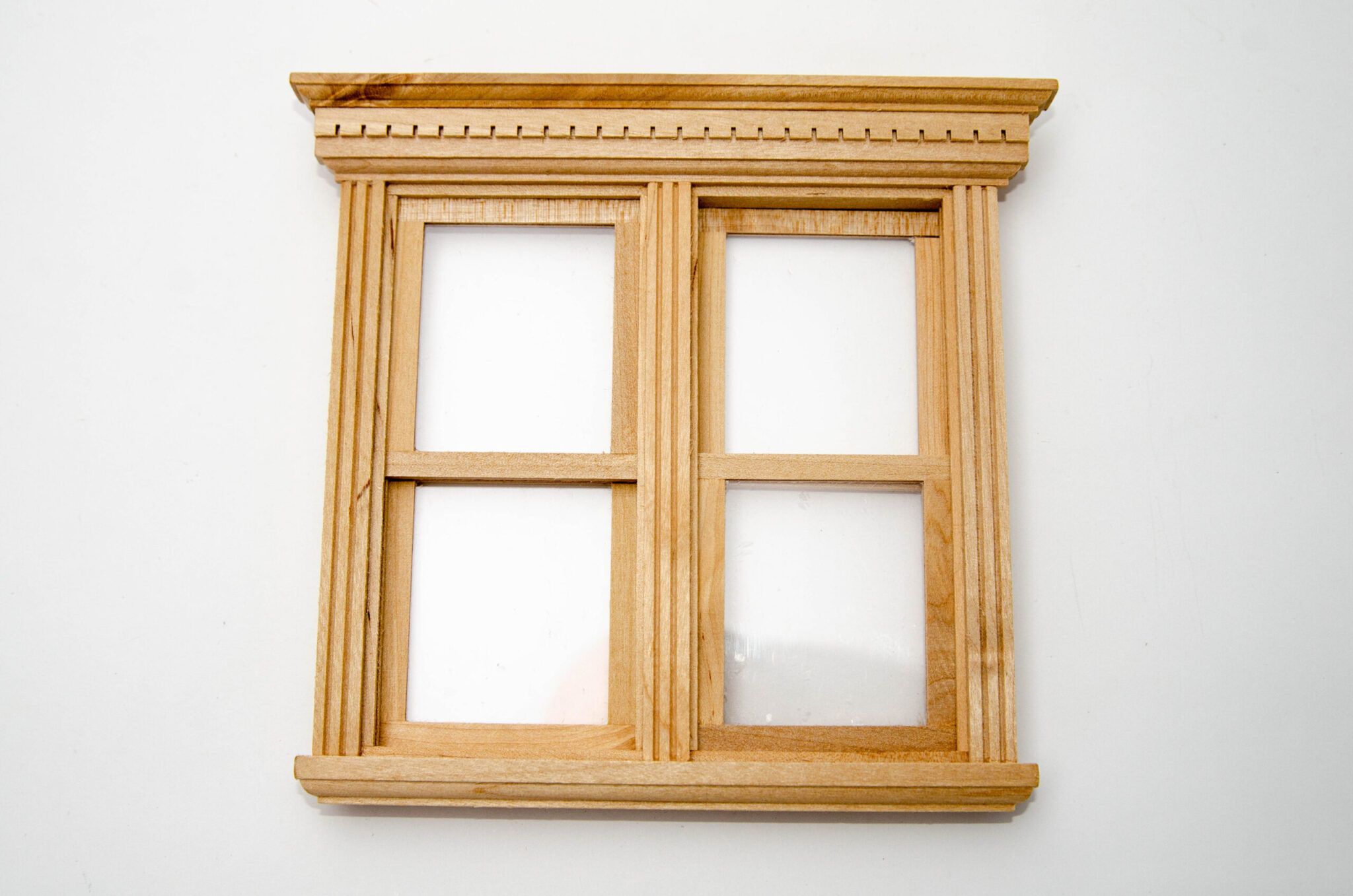 Окно раздвижное двухсекционное застекленное Окно раздвижное