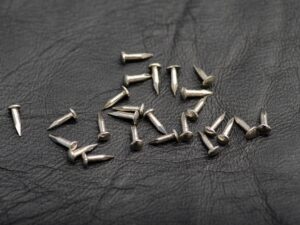 Декоративные гвоздики. Цвет "серебро". Большая шляпка. 1,5х8мм, 100шт